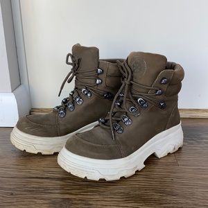J/slides lace up waterproof boots